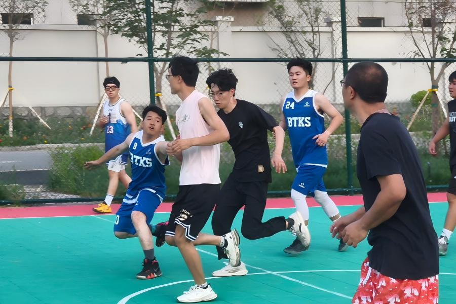 篮球1.jpg